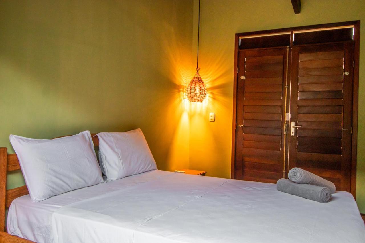 Hostel La Isla Praia de Pipa ภายนอก รูปภาพ